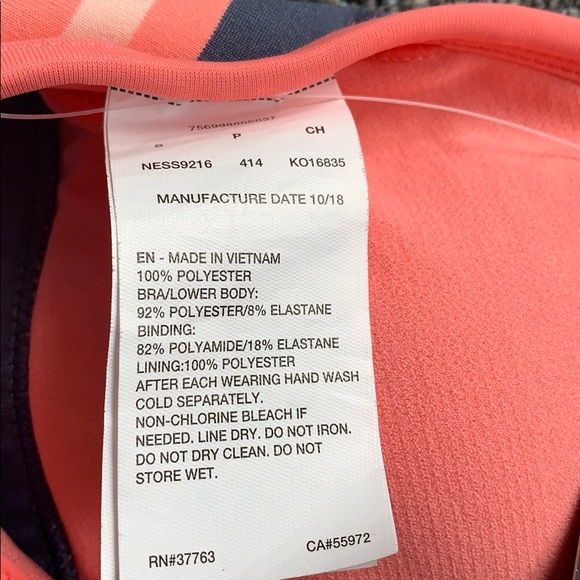 Nike Sport 2 in 1 Tankini Top 🆕 - Picture 6 of 7